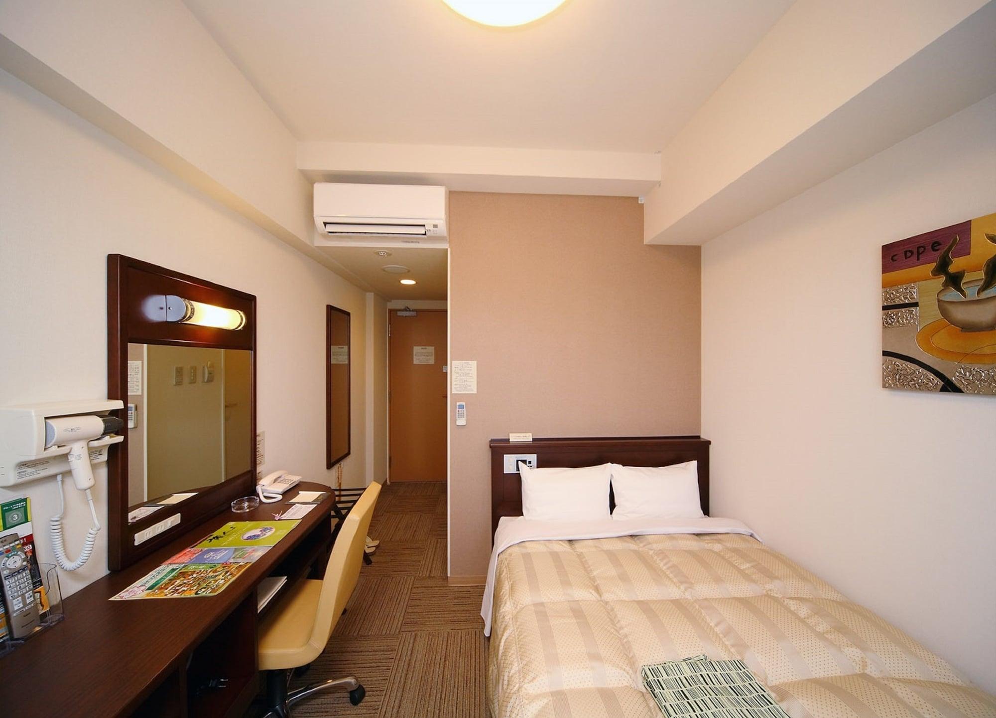 Hotel Route-Inn Utsunomiya Miyukicho -Kokudou4Gou- Kültér fotó